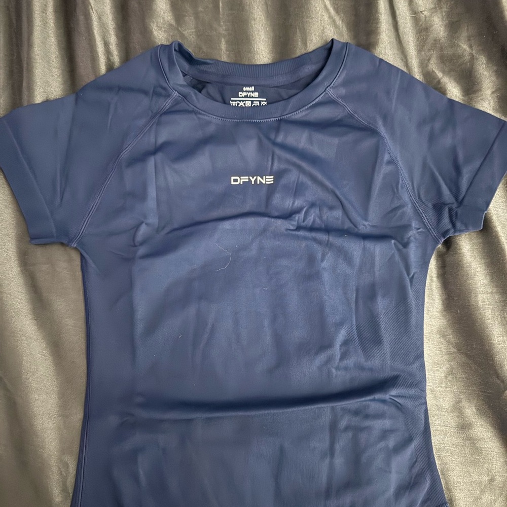 DFYNE Impact Short Sleeve Compression Top
